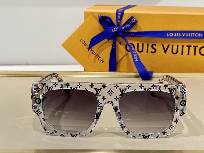 Louis Vuitton Sunglasses Top Quality LVS00016